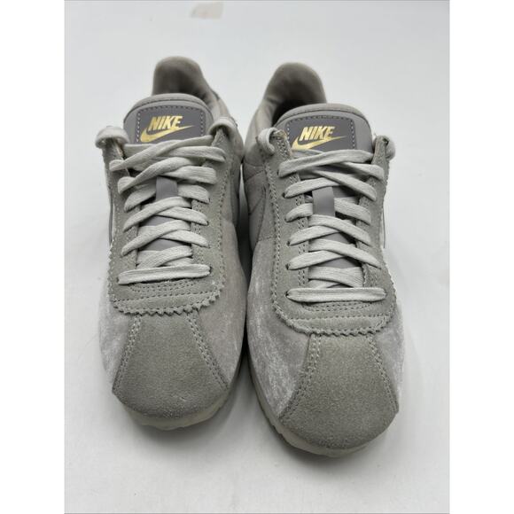 Nike Classic Cortez SE Dust Women’s Size 5.5 Gray Sneakers Shoes 902856-011 - Picture 2 of 10